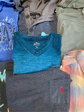 7pc Men's Medium Casual Tops Bundle